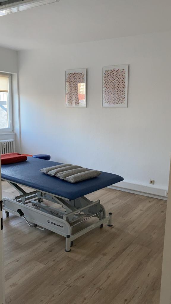 Behandlungszimmer der Praxis für Ergotherapie Saarbrücken - Christopher Reichardt
